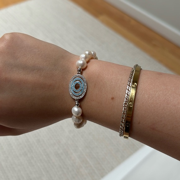 Pearl Bracelet - Picture 2 of 6